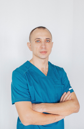 Лікар хірург ортопед-травматолог Роман Миколайович Горобець
